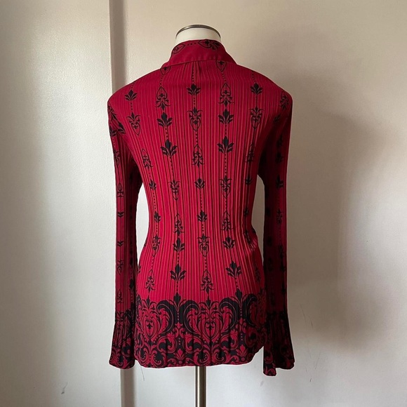 Red Flare Top - Picture 2 of 4